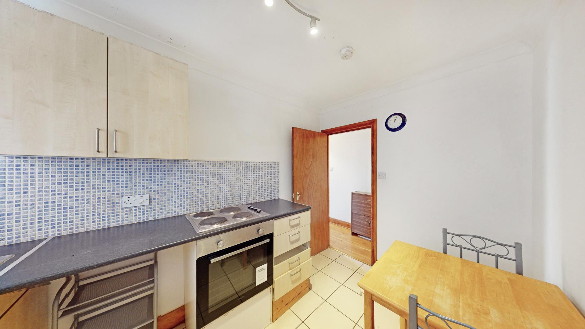 Modern Apartment Willesden Lane, Willesden Green